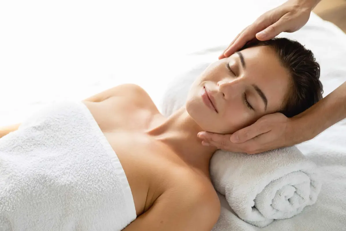 What Can a Relaxing Facial Do for You?