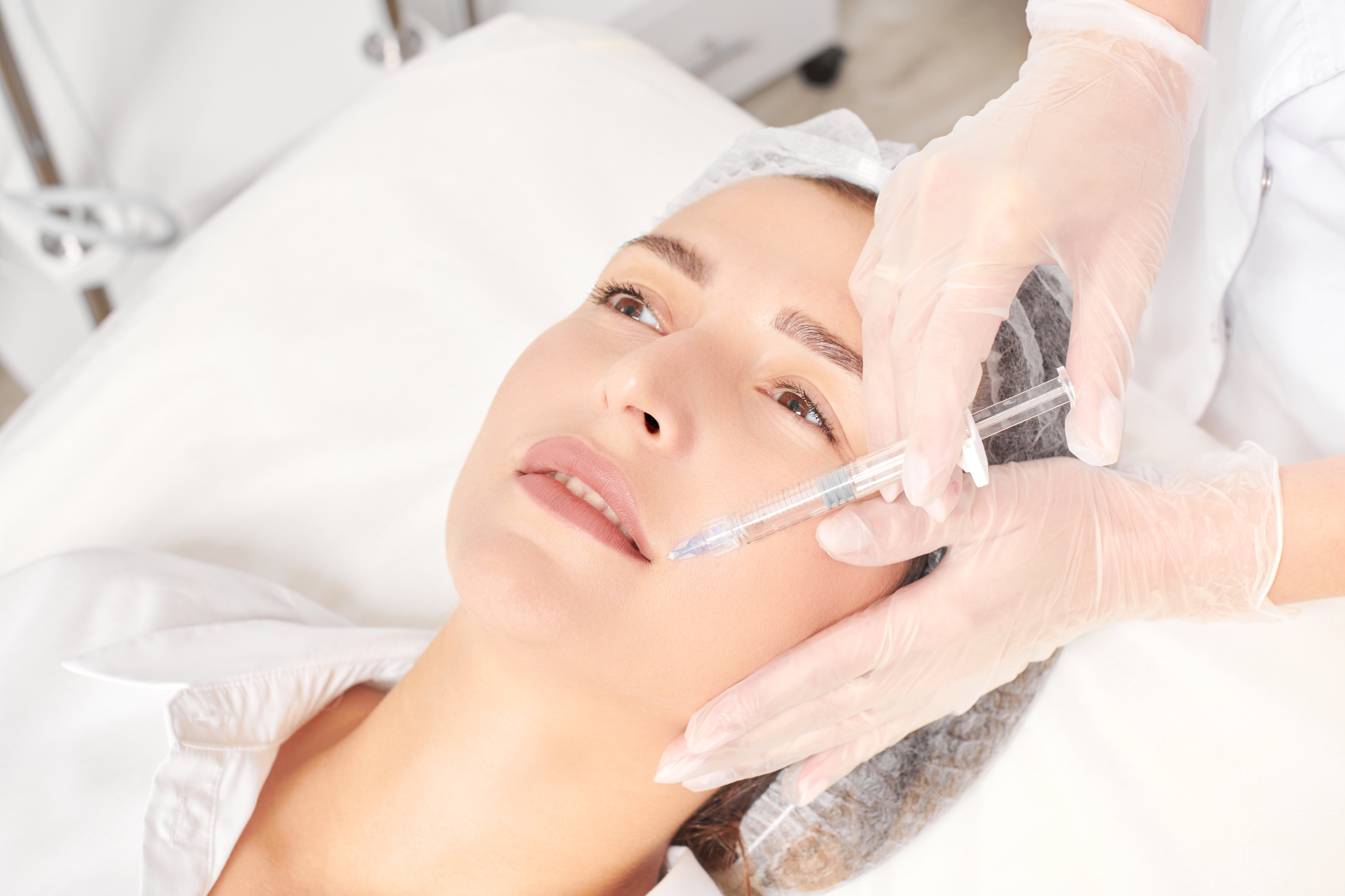 How Juvederm Fillers Restore Volume and Youthful Contours